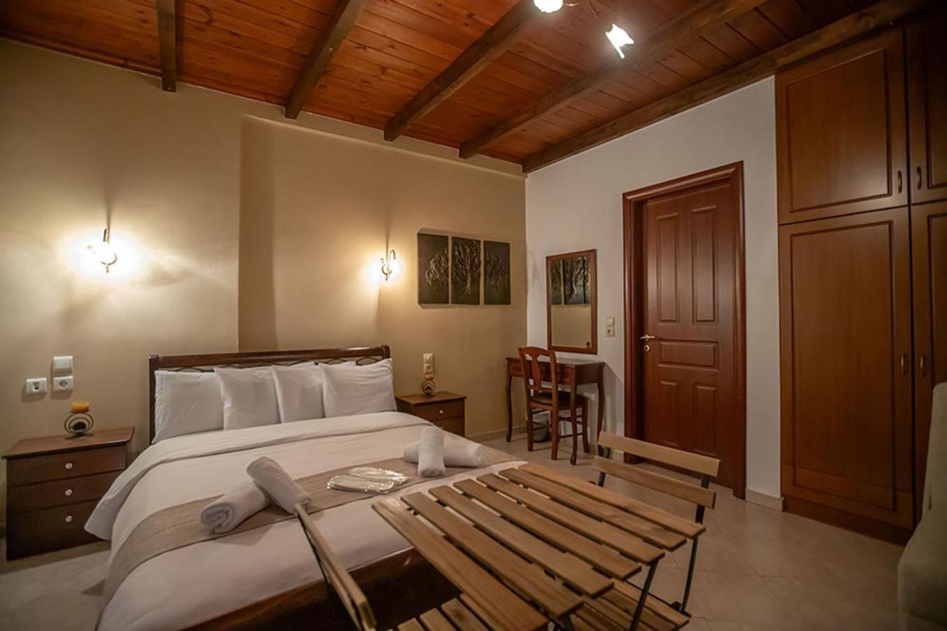 Guesthouse Moucha Экстерьер фото